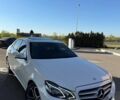 Белый Мерседес Е-Класс, объемом двигателя 2.2 л и пробегом 175 тыс. км за 17500 $, фото 1 на Automoto.ua