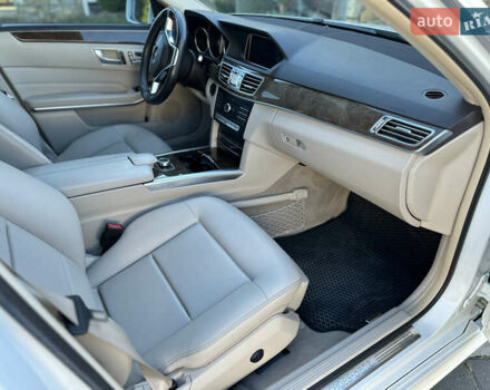 Білий Мерседес Е-Клас, об'ємом двигуна 3.5 л та пробігом 151 тис. км за 15700 $, фото 32 на Automoto.ua