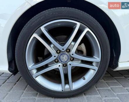 Белый Мерседес Е-Класс, объемом двигателя 2.2 л и пробегом 126 тыс. км за 21500 $, фото 62 на Automoto.ua