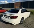 Белый Мерседес Е-Класс, объемом двигателя 3 л и пробегом 125 тыс. км за 23500 $, фото 11 на Automoto.ua