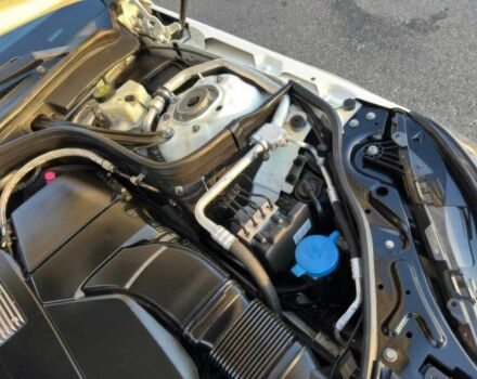 Белый Мерседес Е-Класс, объемом двигателя 3 л и пробегом 74 тыс. км за 17500 $, фото 17 на Automoto.ua