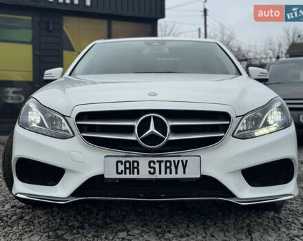 Белый Мерседес Е-Класс, объемом двигателя 3.5 л и пробегом 151 тыс. км за 15999 $, фото 9 на Automoto.ua