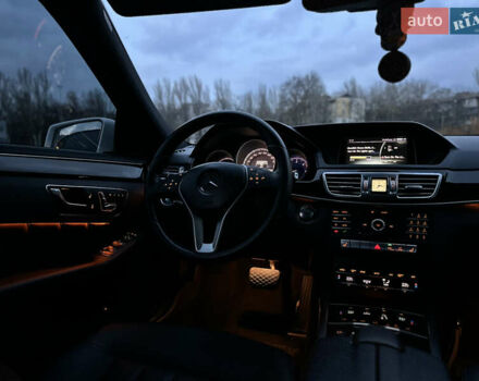 Білий Мерседес Е-Клас, об'ємом двигуна 2.2 л та пробігом 157 тис. км за 17999 $, фото 17 на Automoto.ua