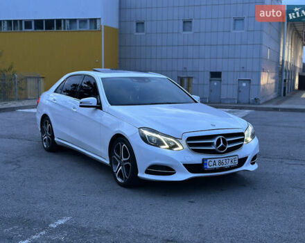 Білий Мерседес Е-Клас, об'ємом двигуна 2.2 л та пробігом 157 тис. км за 17999 $, фото 4 на Automoto.ua
