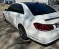 Білий Мерседес Е-Клас, об'ємом двигуна 2.2 л та пробігом 163 тис. км за 20000 $, фото 5 на Automoto.ua