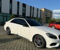 Белый Мерседес Е-Класс, объемом двигателя 3 л и пробегом 125 тыс. км за 23500 $, фото 2 на Automoto.ua