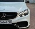Белый Мерседес Е-Класс, объемом двигателя 5.46 л и пробегом 137 тыс. км за 39000 $, фото 7 на Automoto.ua
