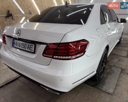 Білий Мерседес Е-Клас, об'ємом двигуна 2.14 л та пробігом 245 тис. км за 18500 $, фото 4 на Automoto.ua