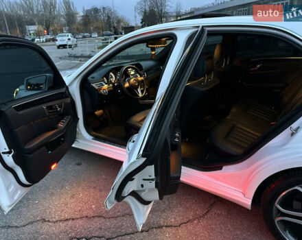 Білий Мерседес Е-Клас, об'ємом двигуна 2.2 л та пробігом 157 тис. км за 17999 $, фото 11 на Automoto.ua