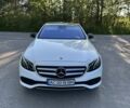 Белый Мерседес Е-Класс, объемом двигателя 2 л и пробегом 156 тыс. км за 28000 $, фото 13 на Automoto.ua