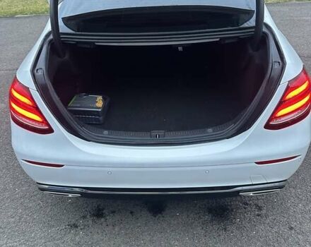 Белый Мерседес Е-Класс, объемом двигателя 1.99 л и пробегом 162 тыс. км за 27800 $, фото 24 на Automoto.ua