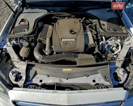 Белый Мерседес Е-Класс, объемом двигателя 3.5 л и пробегом 120 тыс. км за 7400 $, фото 10 на Automoto.ua