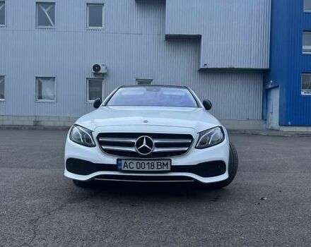 Белый Мерседес Е-Класс, объемом двигателя 1.99 л и пробегом 162 тыс. км за 27800 $, фото 3 на Automoto.ua