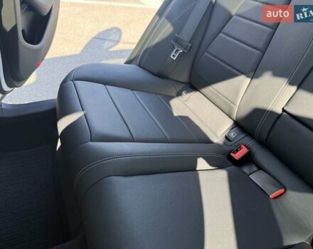 Білий Мерседес Е-Клас, об'ємом двигуна 1.95 л та пробігом 117 тис. км за 31222 $, фото 32 на Automoto.ua
