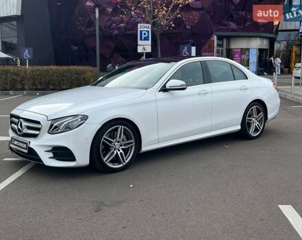 Білий Мерседес Е-Клас, об'ємом двигуна 3 л та пробігом 86 тис. км за 35990 $, фото 3 на Automoto.ua