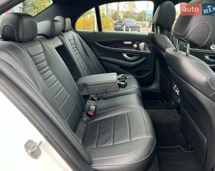 Білий Мерседес Е-Клас, об'ємом двигуна 3 л та пробігом 86 тис. км за 32490 $, фото 13 на Automoto.ua