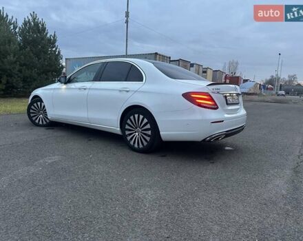 Белый Мерседес Е-Класс, объемом двигателя 1.99 л и пробегом 162 тыс. км за 27800 $, фото 19 на Automoto.ua