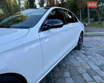 Белый Мерседес Е-Класс, объемом двигателя 1.95 л и пробегом 170 тыс. км за 30999 $, фото 22 на Automoto.ua