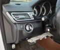 Белый Мерседес Е-Класс, объемом двигателя 2.2 л и пробегом 210 тыс. км за 5500 $, фото 14 на Automoto.ua