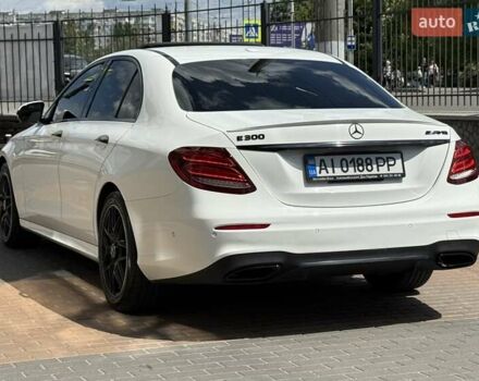 Белый Мерседес Е-Класс, объемом двигателя 1.99 л и пробегом 99 тыс. км за 29700 $, фото 26 на Automoto.ua