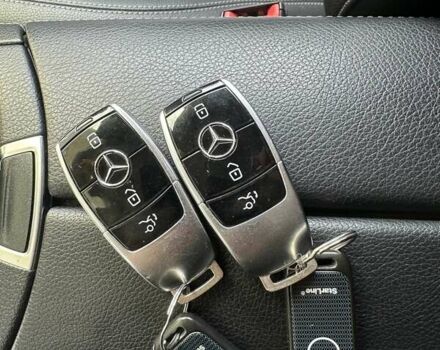 Белый Мерседес Е-Класс, объемом двигателя 2 л и пробегом 156 тыс. км за 28000 $, фото 57 на Automoto.ua