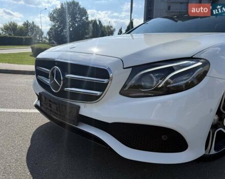 Білий Мерседес Е-Клас, об'ємом двигуна 1.95 л та пробігом 117 тис. км за 31222 $, фото 18 на Automoto.ua