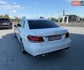 Белый Мерседес Е-Класс, объемом двигателя 2.2 л и пробегом 130 тыс. км за 21500 $, фото 5 на Automoto.ua