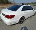 Белый Мерседес Е-Класс, объемом двигателя 2.2 л и пробегом 210 тыс. км за 5500 $, фото 2 на Automoto.ua