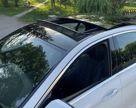 Белый Мерседес Е-Класс, объемом двигателя 3 л и пробегом 85 тыс. км за 37000 $, фото 14 на Automoto.ua