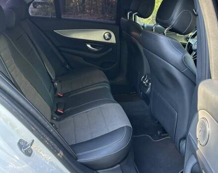 Белый Мерседес Е-Класс, объемом двигателя 2 л и пробегом 156 тыс. км за 28000 $, фото 45 на Automoto.ua