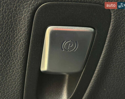 Білий Мерседес Е-Клас, об'ємом двигуна 1.95 л та пробігом 124 тис. км за 27000 $, фото 25 на Automoto.ua