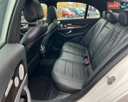 Білий Мерседес Е-Клас, об'ємом двигуна 3 л та пробігом 86 тис. км за 32490 $, фото 11 на Automoto.ua