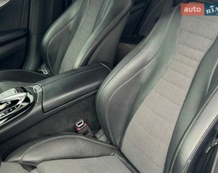 Белый Мерседес Е-Класс, объемом двигателя 1.95 л и пробегом 185 тыс. км за 30000 $, фото 11 на Automoto.ua