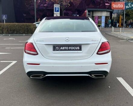 Білий Мерседес Е-Клас, об'ємом двигуна 3 л та пробігом 86 тис. км за 35990 $, фото 5 на Automoto.ua