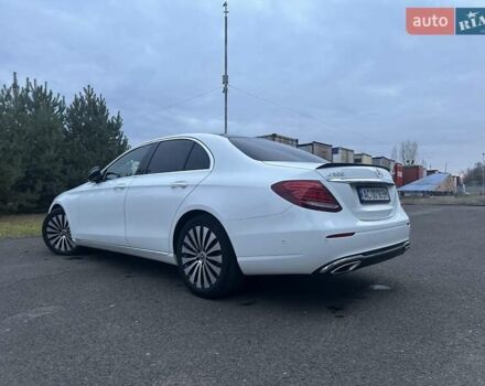 Белый Мерседес Е-Класс, объемом двигателя 1.99 л и пробегом 162 тыс. км за 27800 $, фото 7 на Automoto.ua