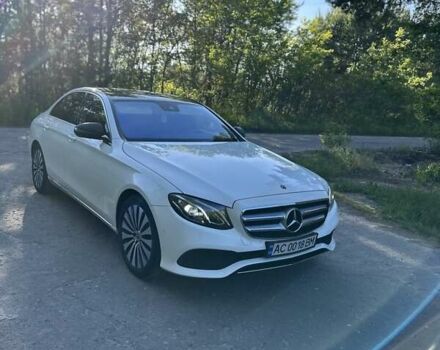 Белый Мерседес Е-Класс, объемом двигателя 2 л и пробегом 156 тыс. км за 28000 $, фото 21 на Automoto.ua