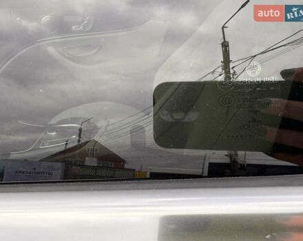 Білий Мерседес Е-Клас, об'ємом двигуна 1.99 л та пробігом 141 тис. км за 26950 $, фото 22 на Automoto.ua