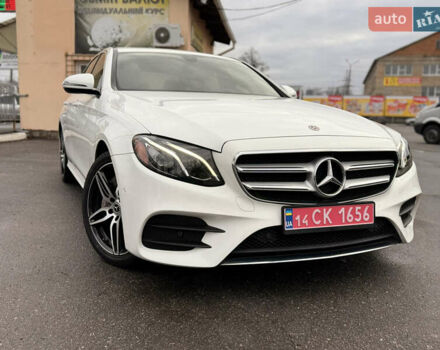 Білий Мерседес Е-Клас, об'ємом двигуна 1.99 л та пробігом 141 тис. км за 26950 $, фото 75 на Automoto.ua