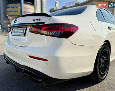 Мерседес Е-Класс 2017 в Харькове на Automoto.ua Белый Мерседес Е-Класс, объемом двигателя 3 л и пробегом 108 тыс. км за 37000 $, фото 10 на Automoto.ua