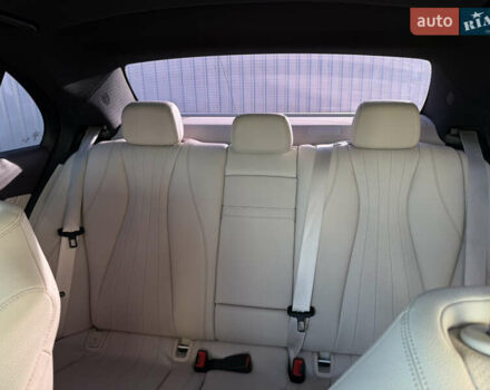 Белый Мерседес Е-Класс, объемом двигателя 2 л и пробегом 85 тыс. км за 22500 $, фото 16 на Automoto.ua