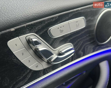 Белый Мерседес Е-Класс, объемом двигателя 1.95 л и пробегом 125 тыс. км за 28500 $, фото 23 на Automoto.ua