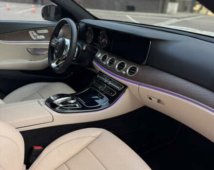 Білий Мерседес Е-Клас, об'ємом двигуна 3 л та пробігом 68 тис. км за 31600 $, фото 9 на Automoto.ua