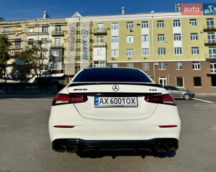 Мерседес Е-Класс 2017 в Харькове на Automoto.ua Белый Мерседес Е-Класс, объемом двигателя 3 л и пробегом 108 тыс. км за 37000 $, фото 12 на Automoto.ua