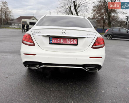 Білий Мерседес Е-Клас, об'ємом двигуна 1.99 л та пробігом 141 тис. км за 26950 $, фото 7 на Automoto.ua