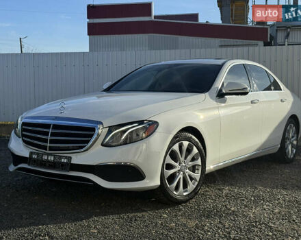 Белый Мерседес Е-Класс, объемом двигателя 2 л и пробегом 85 тыс. км за 22500 $, фото 5 на Automoto.ua