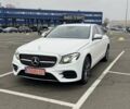 Белый Мерседес Е-Класс, объемом двигателя 2 л и пробегом 89 тыс. км за 33499 $, фото 1 на Automoto.ua