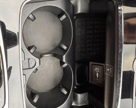 Білий Мерседес Е-Клас, об'ємом двигуна 1.99 л та пробігом 141 тис. км за 26950 $, фото 72 на Automoto.ua