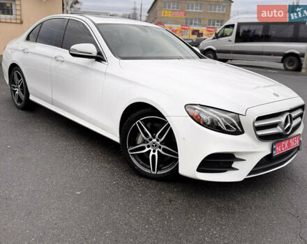 Білий Мерседес Е-Клас, об'ємом двигуна 1.99 л та пробігом 141 тис. км за 26950 $, фото 3 на Automoto.ua