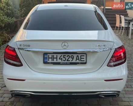 Білий Мерседес Е-Клас, об'ємом двигуна 1.99 л та пробігом 74 тис. км за 30000 $, фото 11 на Automoto.ua