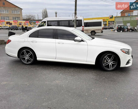 Білий Мерседес Е-Клас, об'ємом двигуна 1.99 л та пробігом 141 тис. км за 26950 $, фото 4 на Automoto.ua